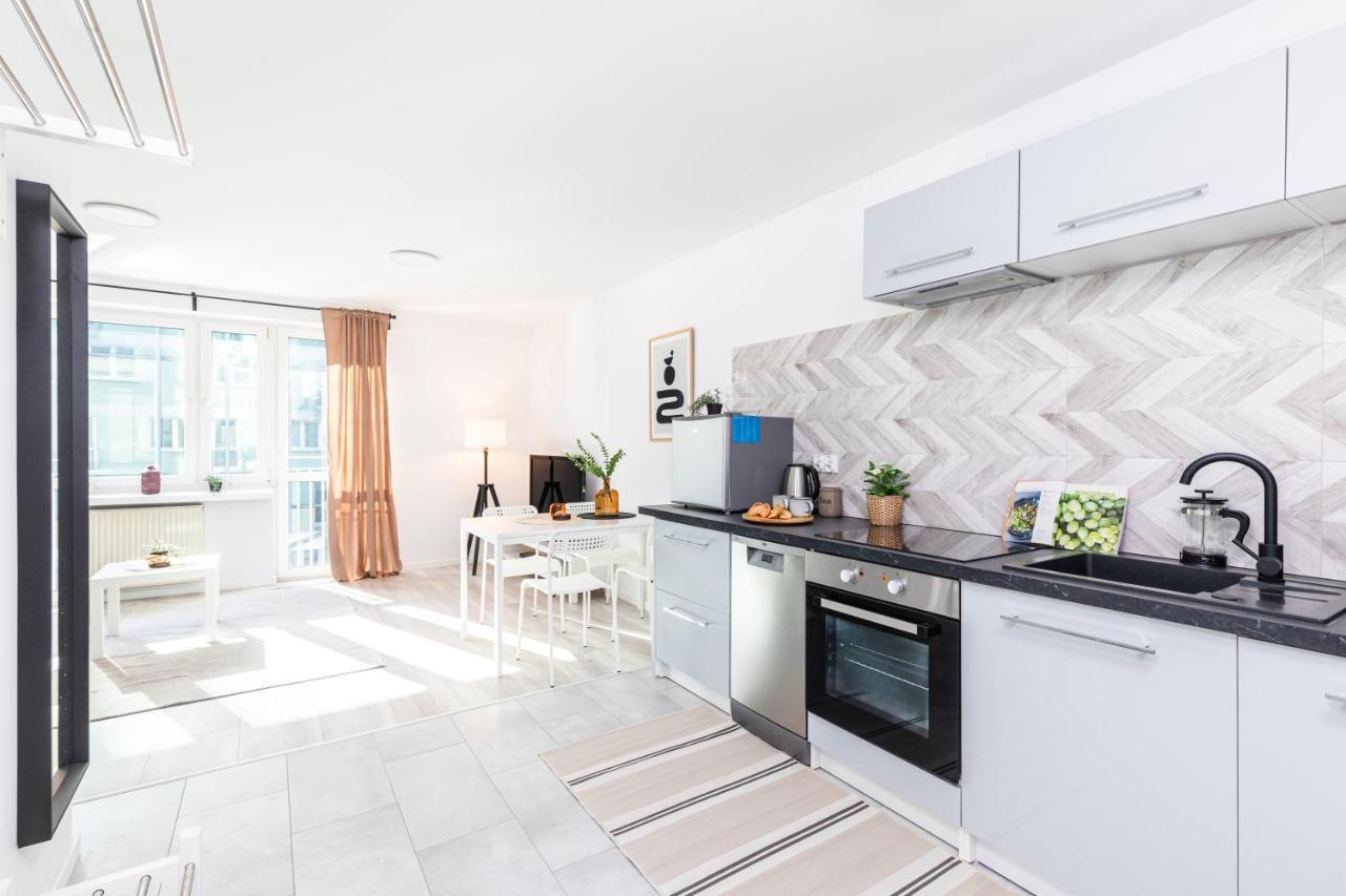 Superapart Jana Pawla II 18 Varsovia Exterior foto