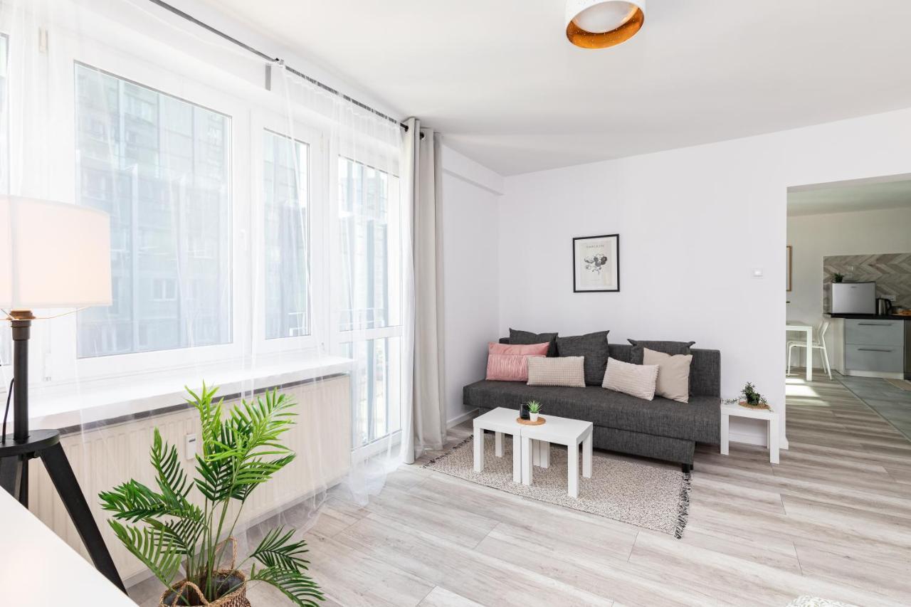 Superapart Jana Pawla II 18 Varsovia Exterior foto